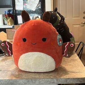 MIRREN 🦋 Red Moth Original Squishmallow by Kelly Toy ☆》NWT《☆